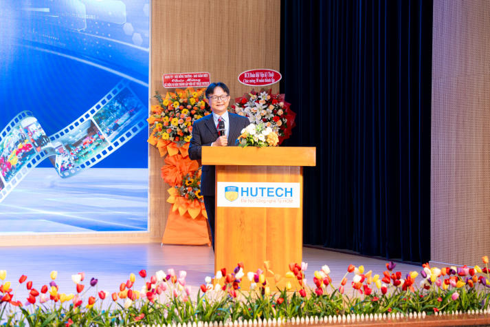 [Video] Trang mới từ dấu mốc 30 năm: Viện Kỹ thuật HUTECH khẳng định vị thế tiên phong trong đào tạo kỹ thuật 40