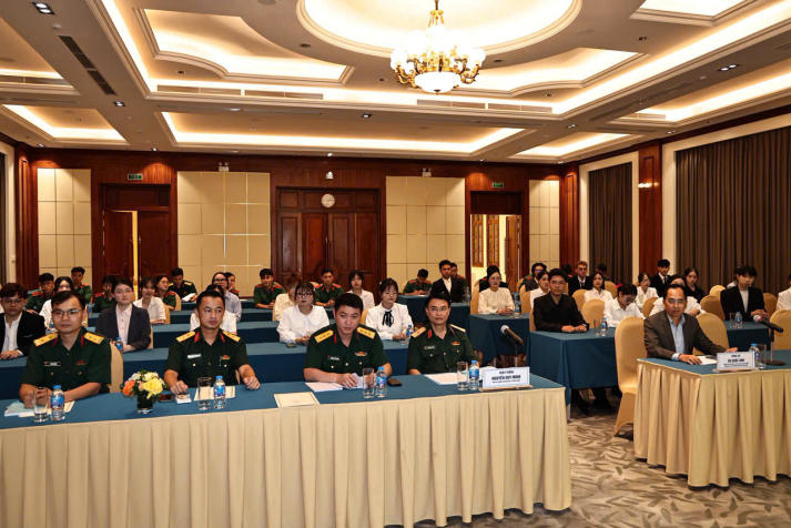 Trải nghiệm thực tế tại Hà Nội, sinh viên ngành Quan hệ quốc tế nuôi dưỡng bản lĩnh và tầm nhìn toàn cầu 65