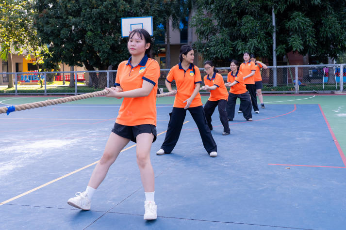 Sinh viên Nhật Bản học, Hàn Quốc học HUTECH “cháy” hết mình tại hội thao, lan tỏa tinh thần đoàn kết 62