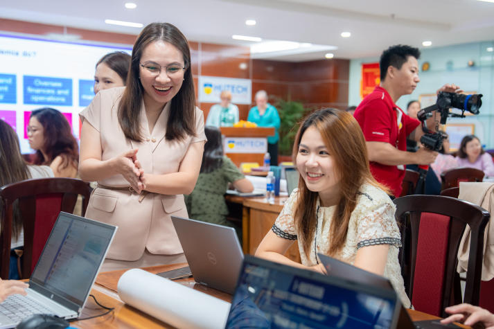 HUTECH collaborates with UK experts to strengthen women’s leadership capacity in the new era 103