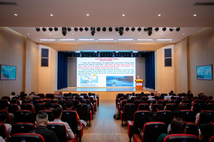Bồi đắp bản lĩnh, nâng cao trách nhiệm quốc phòng, an ninh trong đội ngũ HUTECH 81