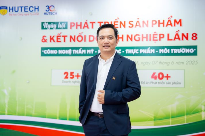 [Video] Sinh viên Viện Khoa học Ứng dụng trình làng dự án, săn việc tại Ngày hội kết nối doanh nghiệp 2025 165