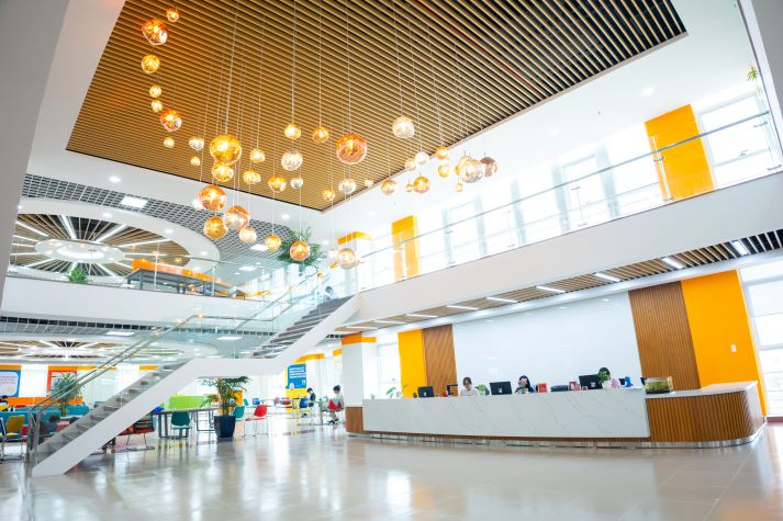 Tân sinh viên Quản trị kinh doanh và Marketing HUTECH được chủ động chọn cơ sở học tập từ khóa 2026 41