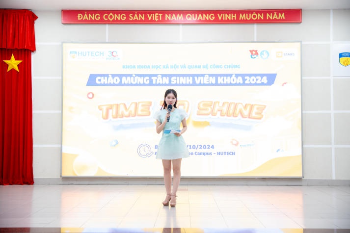 “Time To Shine” - newbies Khoa Khoa học Xã hội & Quan hệ Công chúng tự tin tỏa sáng 10