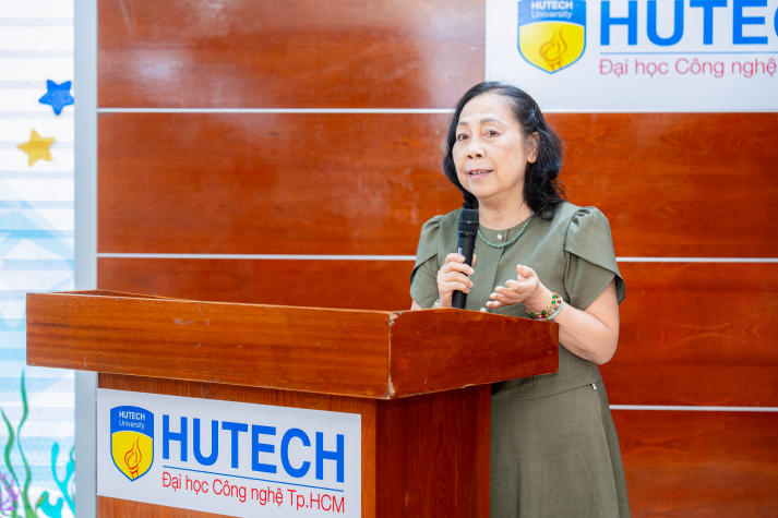 Tân sinh viên Khoa Tiếng Anh chủ động nhập cuộc hành trình đại học 26