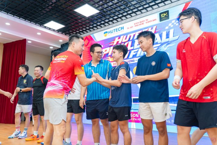 HUTECH Pickleball On Fire 2026 - “sân thực hành” nghề nghiệp của sinh viên Quản trị sự kiện 76