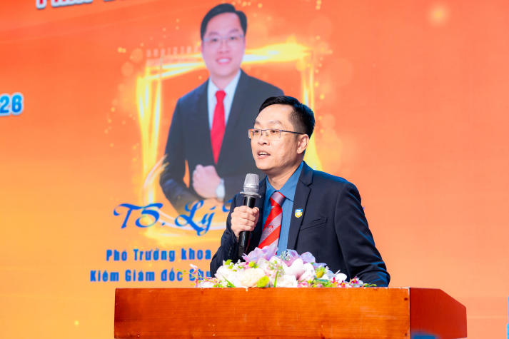 [Video] Sinh viên HUTECH tranh tài tìm lời giải cho bài toán logistics 173