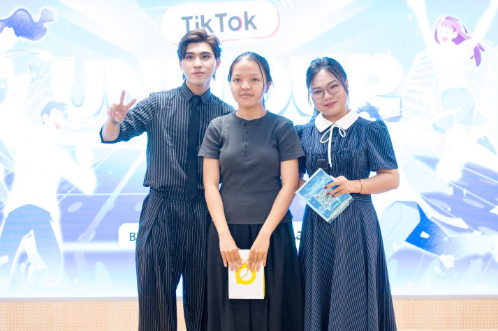 TikTok UniTour 2025 "đổ bộ" HUTECH, giải mã cơ hội nghề nghiệp trong nền kinh tế sáng tạo 103