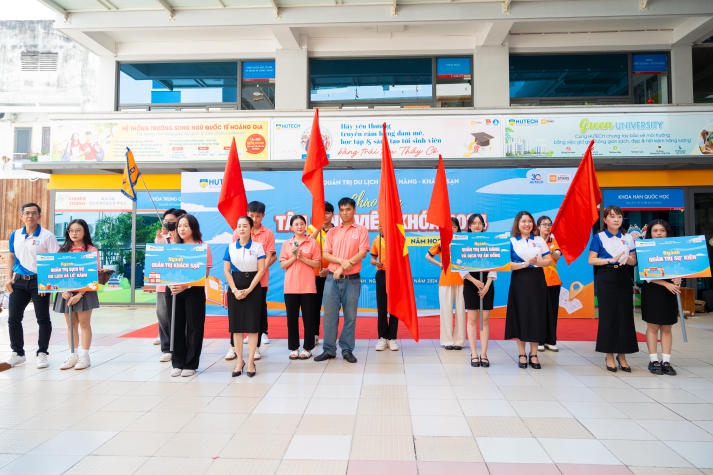 Tân binh Du lịch - Nhà hàng - Khách sạn rộn ràng với loạt hoạt động “chào sân” thú vị 67