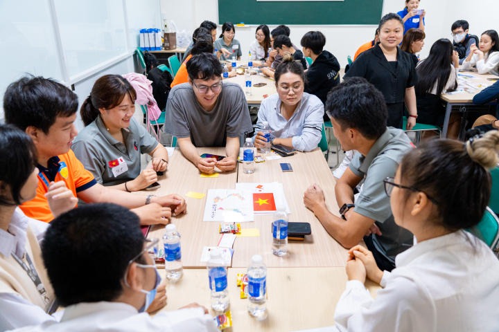 Sinh viên VJIT tìm hiểu văn hóa và kỹ năng làm việc trong môi trường Nhật Bản cùng Hiệp hội Doanh nghiệp Nhật Bản 47