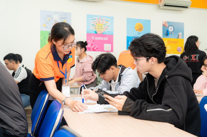 Hướng dẫn nhập học HUTECH 2026: Thời gian, địa điểm, hồ sơ và các bước thực hiện 128