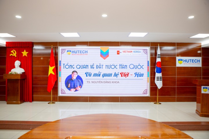 Tân sinh viên VKIT tìm hiểu và học hỏi kiến thức văn hóa, xã hội Hàn Quốc 11