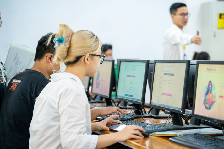 HUTECH chính thức công bố điểm chuẩn năm 2025: 15 - 21 điểm 803