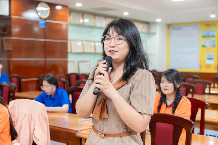 Sinh viên Khoa Tài chính - Thương mại chinh phục Sinh viên 5 tốt từ hành trình hoàn thiện chính mình 86