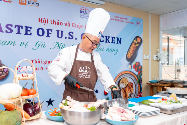 [Video] HUTECH Students Showcase Culinary Talent in the “Taste of Chicken” Grand Finale 34