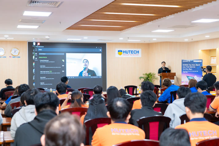 Đoàn viên HUTECH nâng cao kỹ năng làm chủ công nghệ trong kỷ nguyên số 72