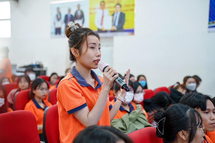 Sinh viên HUTECH khám phá 03 tiêu chí đánh giá từ doanh nghiệp, sẵn sàng chinh phục các nhà tuyển dụng 141