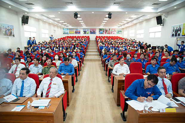 Đại hội Đại biểu Đoàn TNCS Hồ Chí Minh HUTECH nhiệm kỳ X thành công rực rỡ 128