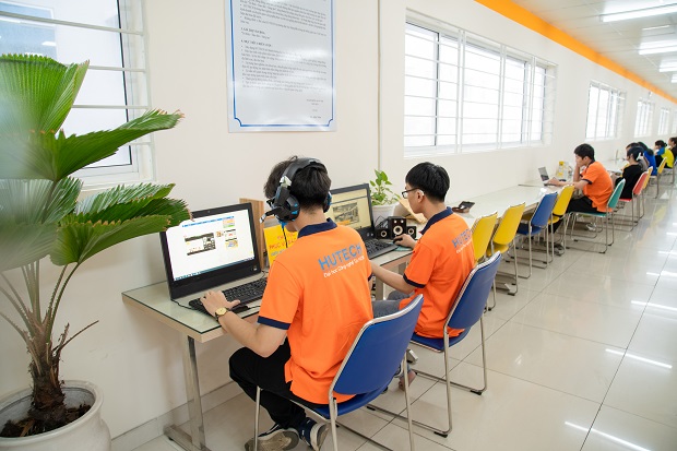 胡志明市科技大學（HUTECH）支持殘疾學生的許多實用工具 22