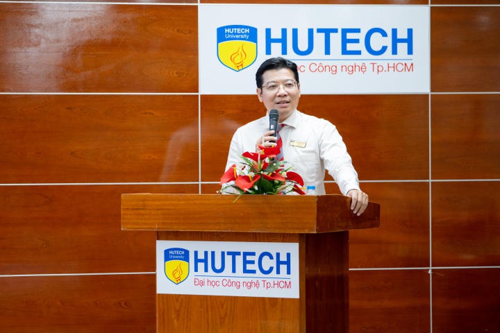 Khoa Luật HUTECH ký kết hợp tác cùng Tập đoàn Pacific Seraco 68