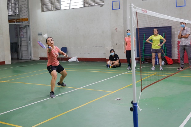 VĐV xuất sắc nhất Hội thao CB-GV-NV 2020 Chiêm Khánh Ngọc: “Niềm vui lớn nhất là được cùng nhau” 54