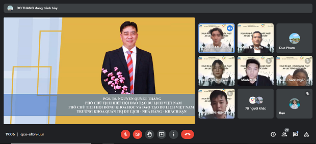 Cuộc hành hương kỳ diệu về Ấn Độ - miền đất Phật của sinh viên HUTECH 14