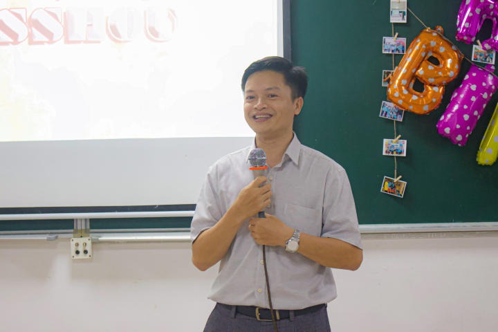 ThS. Nguyễn Xuân Hưng gửi lời chúc đến các bạn tân sinh viên và toàn thể CLB Isshou trong năm học mới