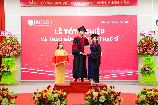 HUTECH trao bằng tốt nghiệp cho 01 Tân Tiến sĩ, 173 Tân Thạc sĩ 134