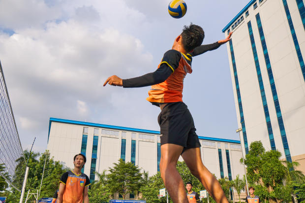 Album ảnh HUTECH Games 2022 - Chung kết Bóng chuyền nam: Khó đoán ngôi vô địch 104