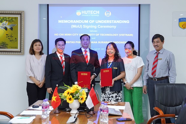 HUTECH Faculty of English signed a memorandum of understanding with PGRI Adi Buana University (UNIPA - Indonesia) 27