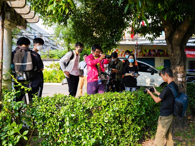 Nhiếp ảnh gia Kmon Nguyễn cùng sinh viên HUTECH trải nghiệm nghệ thuật chụp ảnh đường phố 27