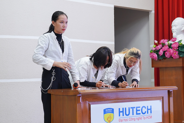 Nhiều màu sắc văn hóa Hàn Quốc được tái hiện từ góc nhìn của sinh viên HUTECH 145