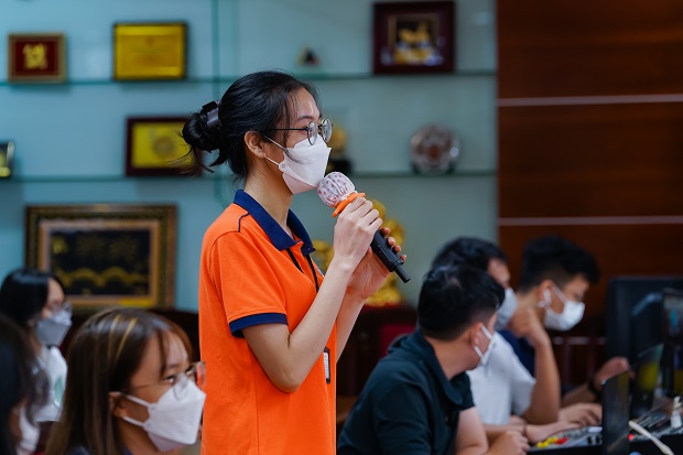 “HUTECH beside you” số 02: Bác sĩ Trương Hữu Khanh “mách” bí quyết để đến trường an toàn trong điều kiện bình thường mới 54