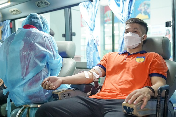 Nhiều cán bộ - giảng viên - nhân viên và sinh viên HUTECH hiến máu tình nguyện trong không khí “5K” 70