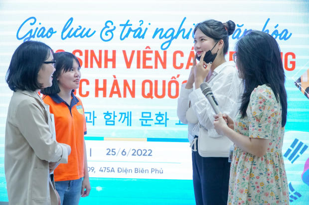 Sinh viên Việt Công nghệ Việt - Hàn sôi nổi giao lưu cùng bạn bè Hàn Quốc 98