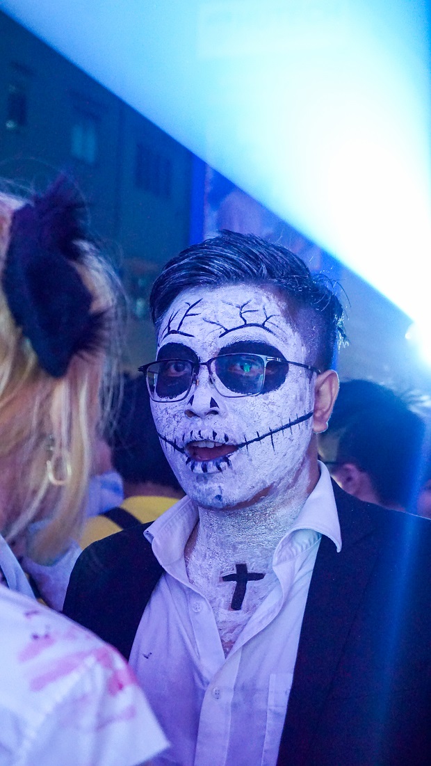 Sinh viên HUTECH khám phá “Thị trấn ma quái” trong đêm Halloween sôi động 102