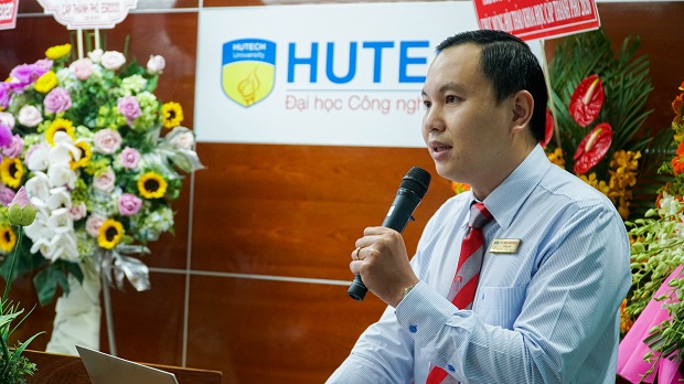 HUTECH hosts the Industry Revolution 4.0 Conference and its applications in the field of economics 132