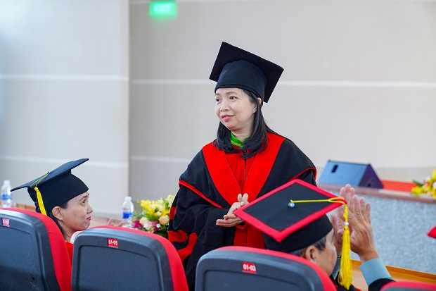 “Chuyến đò” tốt nghiệp đầu tiên năm 2021 đưa sinh viên thuộc 11 Khoa/Viện HUTECH cập bến 139