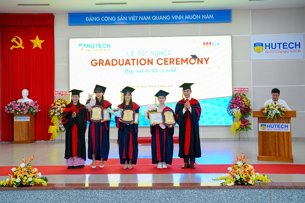 “Chuyến đò” tốt nghiệp đầu tiên năm 2021 đưa sinh viên thuộc 11 Khoa/Viện HUTECH cập bến 151