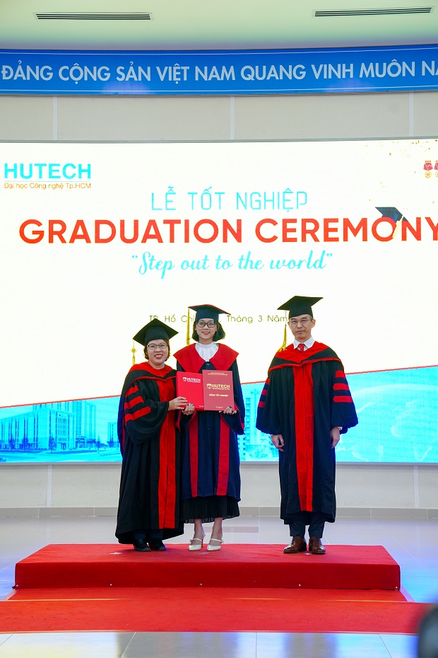 “Chuyến đò” tốt nghiệp đầu tiên năm 2021 đưa sinh viên thuộc 11 Khoa/Viện HUTECH cập bến 164