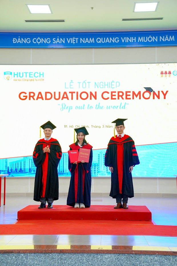 “Chuyến đò” tốt nghiệp đầu tiên năm 2021 đưa sinh viên thuộc 11 Khoa/Viện HUTECH cập bến 182
