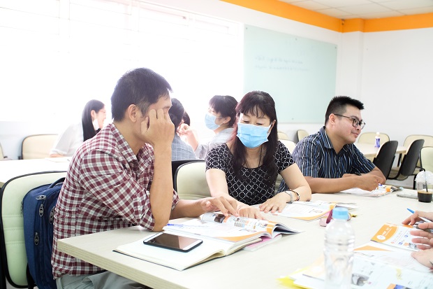 Giảng viên VJIT tập huấn thiết kế giờ học theo giáo trình MARUGOTO 28