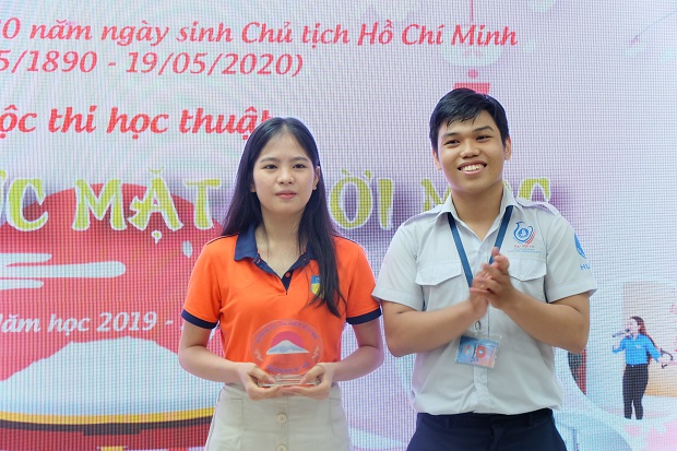 Sinh viên HUTECH “Đánh thức mặt trời mọc” để tìm hiểu văn hóa Việt - Nhật 29