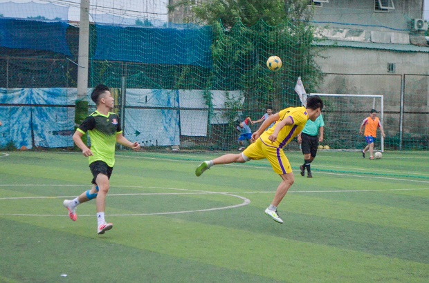 The Semi-finals of men’s football in the 2020 Faculty and Staff Sports Fest: A strong comeback of the former champion 39