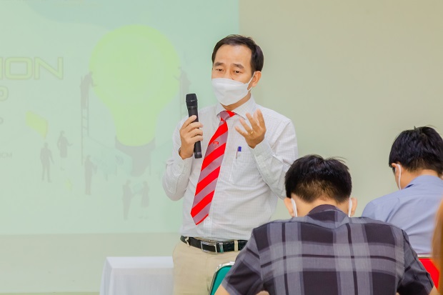 Viện Kỹ thuật HUTECH tổ chức đánh thức tinh thần khởi nghiệp của sinh viên qua “I - UniTour” 49