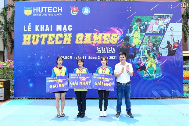 Colorful and vibrant opening ceremony of HUTECH Games 2021 328