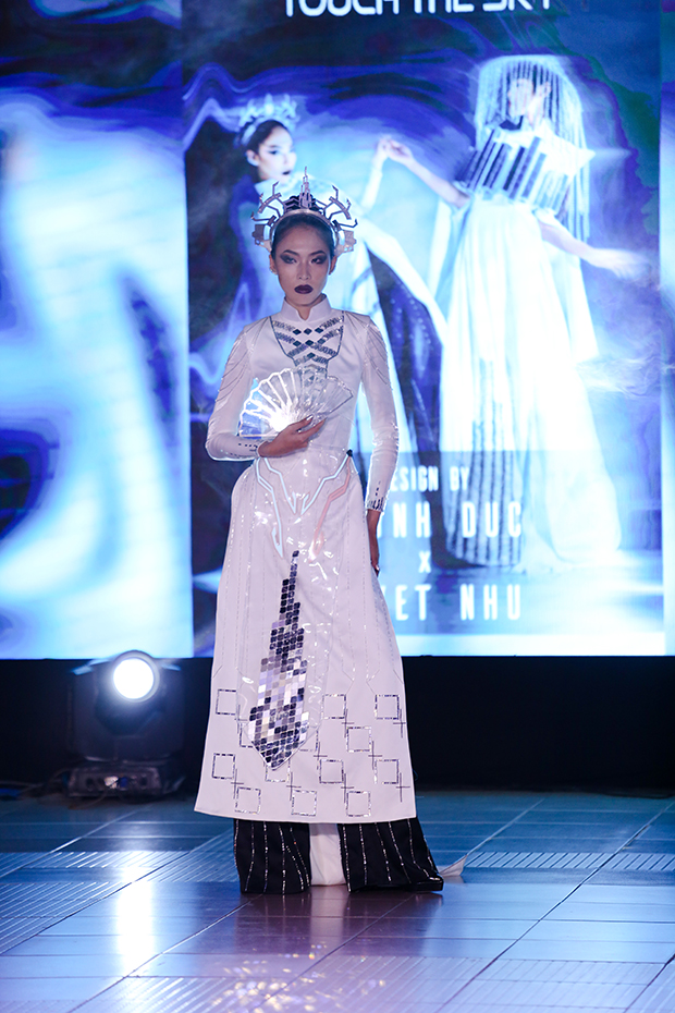 Chiêm ngưỡng loạt thiết kế độc đáo “cộp mác” sinh viên HUTECH tại “Evening Gown and Festival Project” 130