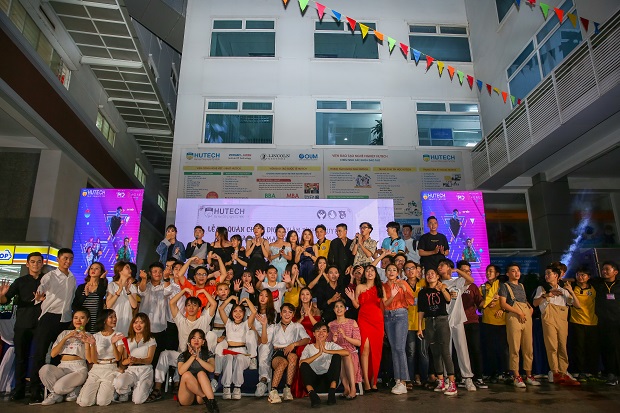 Viện Công nghệ Việt - Nhật (VJIT) sẽ mừng sinh nhật với tiệc âm nhạc “Sóng 2022” vào tối 29/5 tới đây 38