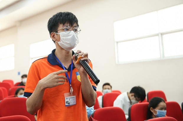 Sinh viên HUTECH nhận định trách nhiệm của bản thân trong việc phòng chống tác hại của thuốc lá 74