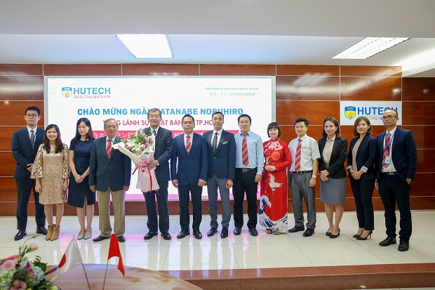 Tổng lãnh sự Nhật Bản kỳ vọng sinh viên HUTECH sẽ là cầu nối cho mối quan hệ Việt - Nhật 87